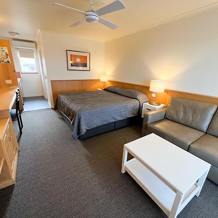 Summerhill Motor Inn (Adults Only) Merimbula Exterior photo